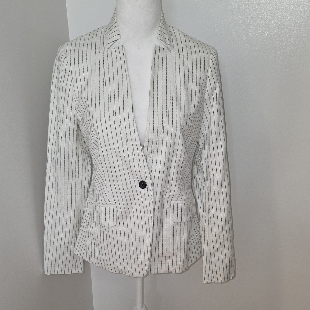 Banana Republic White and Black Striped Blazer